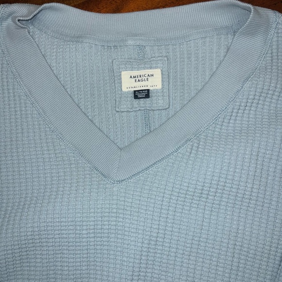 American Eagle Big Hug V-Neck Waffle Sweatshirt XL Slit Hem - Picture 2 of 2